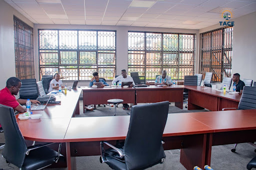 R Unleashed: LUANAR Ignites a Week of Data Power with TACE Training
